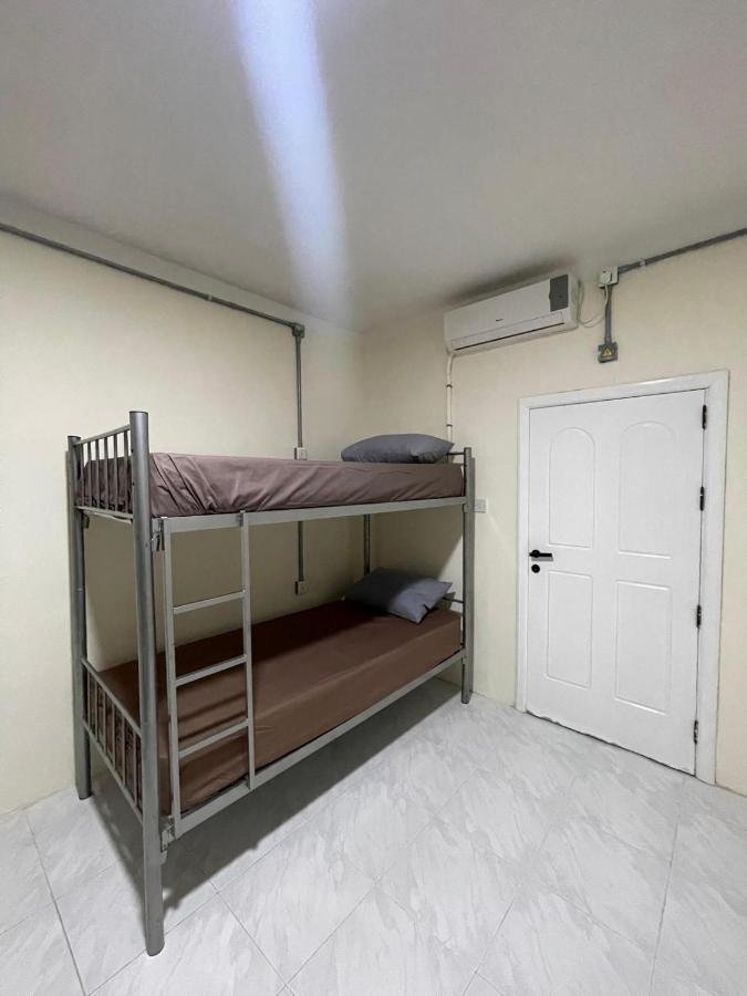 Ommi Hostel Saint Julian's Ngoại thất bức ảnh